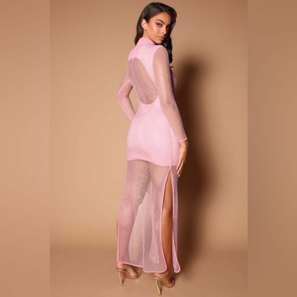 FASHION NOVA - Picture 3 of 4